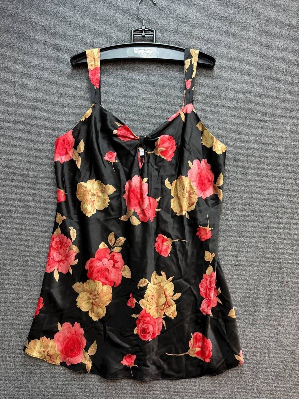 L.A. Intimates 1X Black Floral Satin Chemise Nightgown Sleep Dress 35"